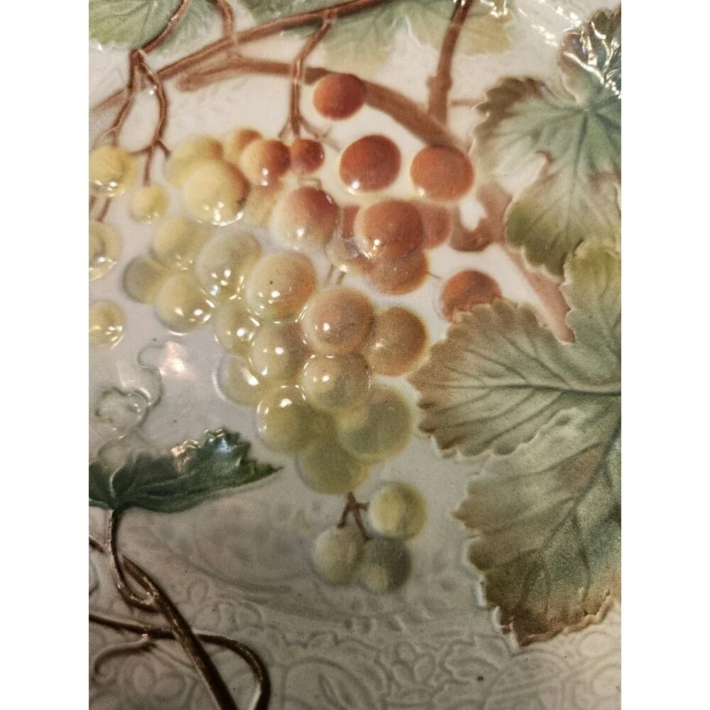 Rare Antique Keller & Guerin St Clement France Majolica Plate Fruit White Grapes